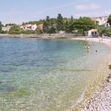 Vakantiehuis Holiday Home Vesna I Jelka