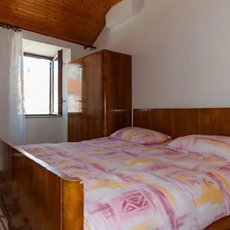 Vakantiehuis Holiday Home Vesna I Jelka *