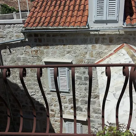 Holiday Home Vesna I Jelka Vakantiehuis *